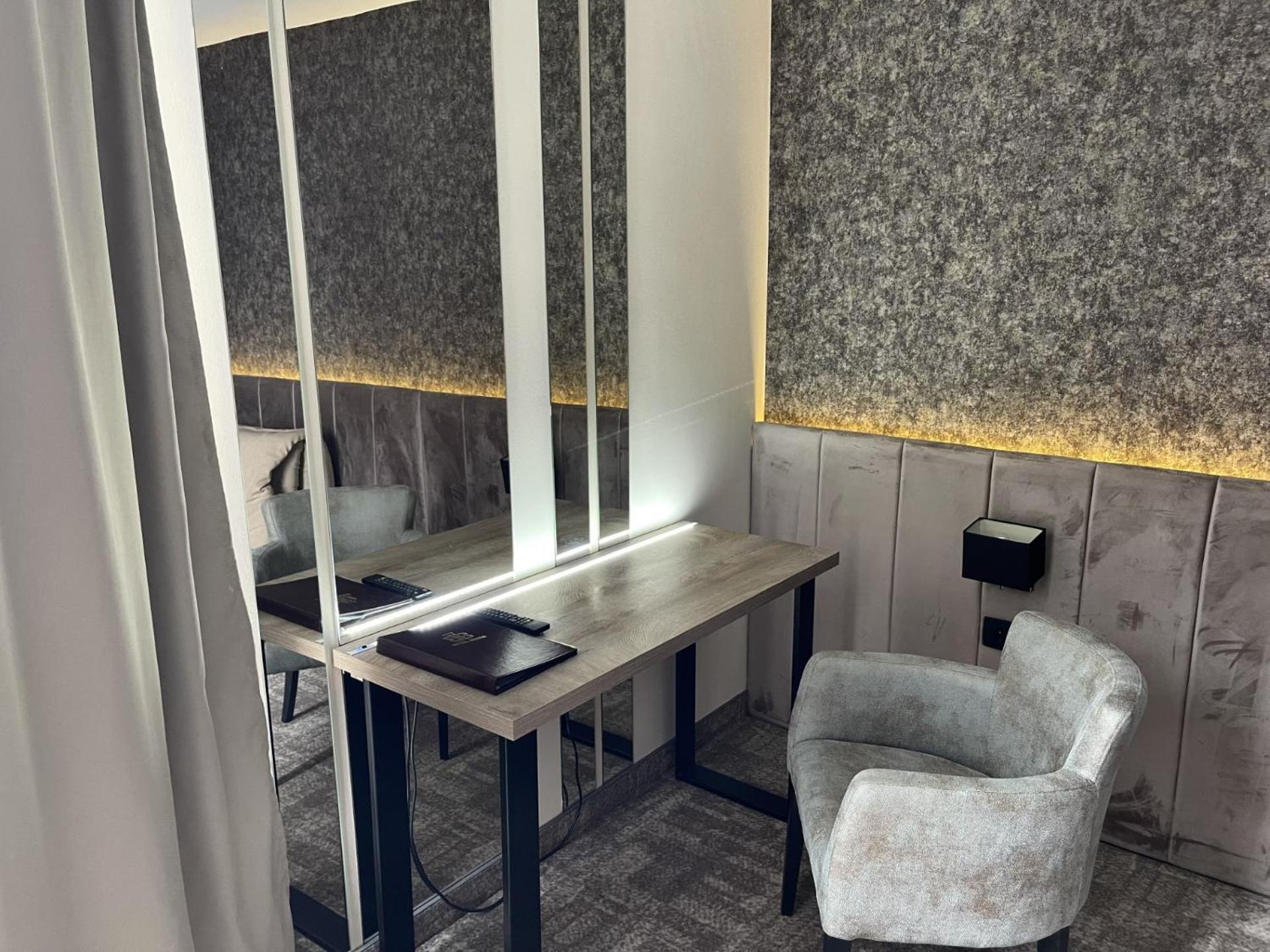 Hotel Bosna Баня Лука Екстериор снимка