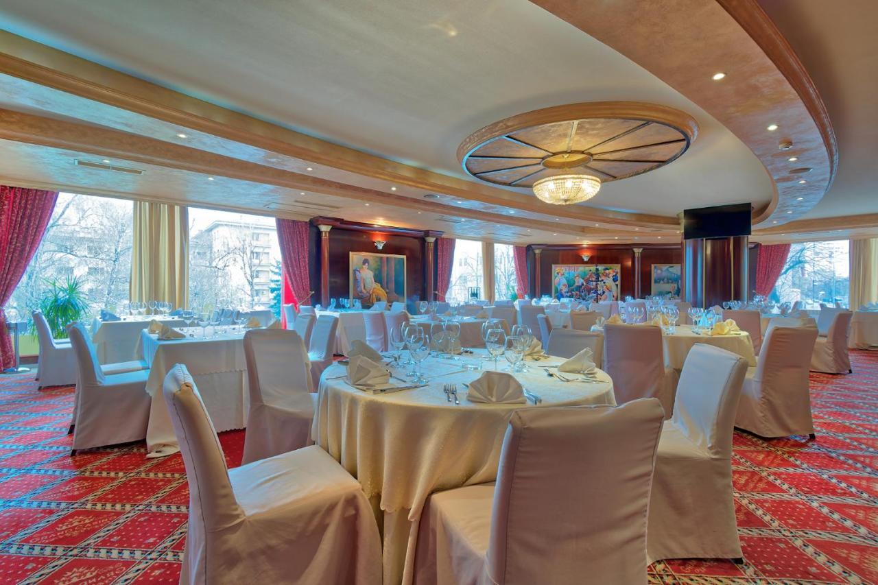 Hotel Bosna Баня Лука Екстериор снимка